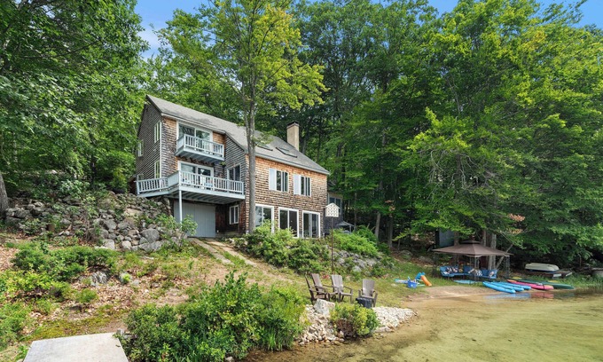 New Durham House | Peaceful Lakefront Retreat Stunning Views Hot Tub Private Dock