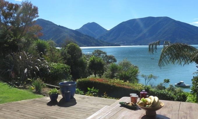 Havelock House | Peaceful, private and stunning views