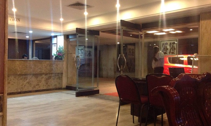Madurai Hotel | Peaceful Room Stay/Proximity to Temple/Junction
