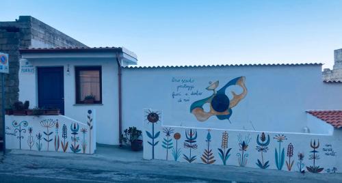 Orgosolo House | Pedrales Orgosolo