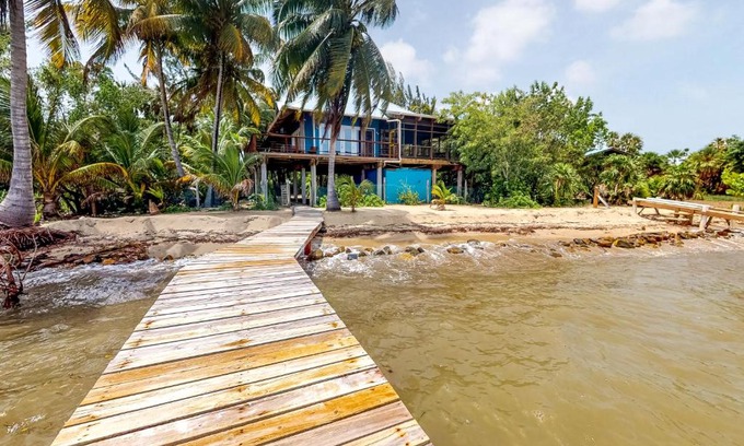 Plantation House | Pelican Perch