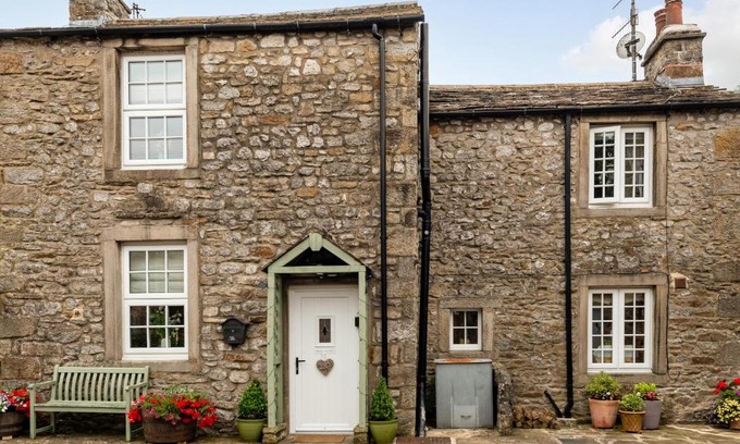 Threshfield House | Pemba Cottage