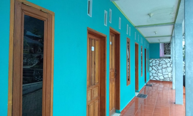 Berastagi House | Penginapan Puncak DP