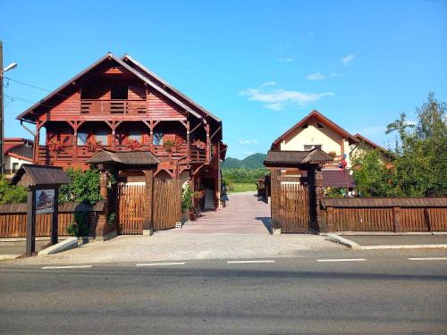 Vadu Izei House | Pension Ioana Lavita