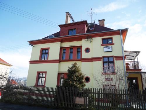 Karlovy Vary House | Pension Lada