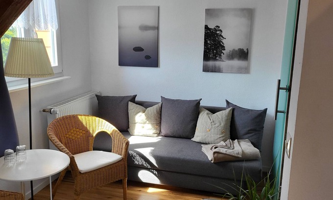Hoechenschwand Apartment | Pension Linde - Room '14' with Shared Terrace, Shared Garden and Wi-Fi