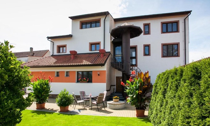 Ceske Budejovice House | Pension Minor