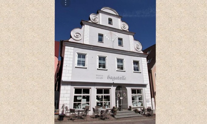Harburg House | Pension Moserhaus