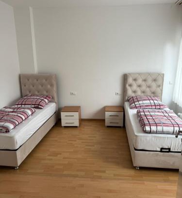 Gundelsheim House | Pension -Panorama