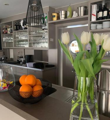 Erpfingen Bed & Breakfast | Pension zur Sonnenalb