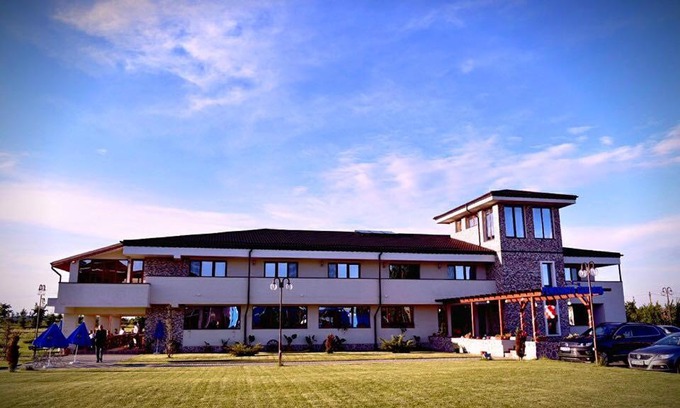 Lunguletu Hotel | Pensiunea Georgia