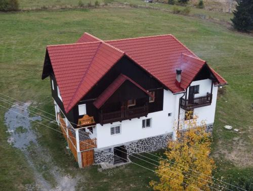 Calatele Ski Chalet | Pensiunea Steaua Apusenilor