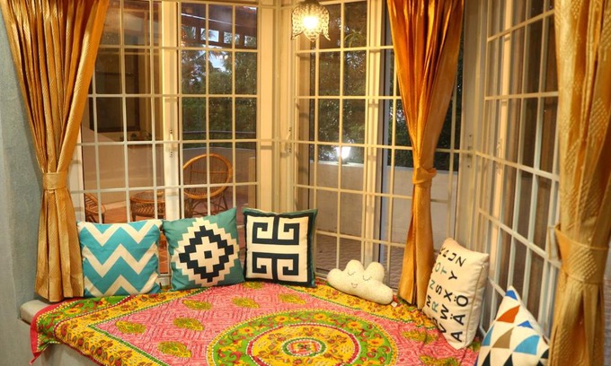 Heritage Town House | Penthouse 2BHK with Bathtub and Terrace