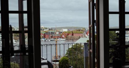Torshavn Apartment | Penthouse Downtown with 4 bedrooms and Harbour View