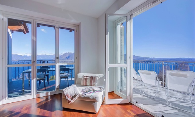 Stresa Apartment | Penthouse The Magnifique View