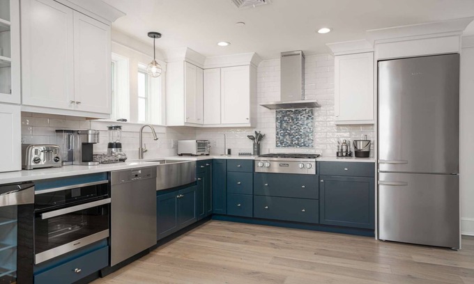 Plymouth Cultural District Apartment | Penthouse with Private Roofdeck on Plymouth Harbor