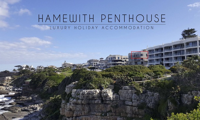 Hermanus City-Centre Apartment | Penthouse with unsurpassed ocean views