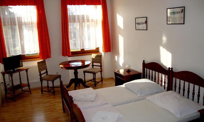 Caslav House | Penzion Aviatik