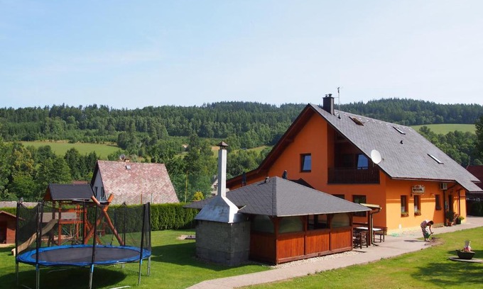 Techonin House | Penzion Otmarka