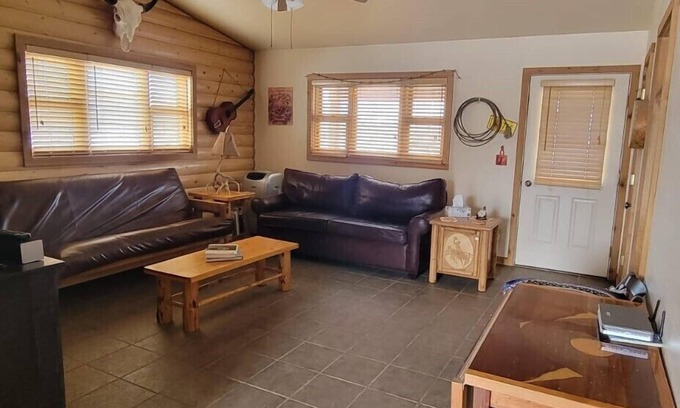 Clark House | Perfect getaway at the foot of the Beartooth Mountains!