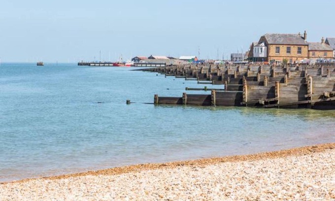 Whitstable House | Perfect Location, dog Friendly Beautiful Home