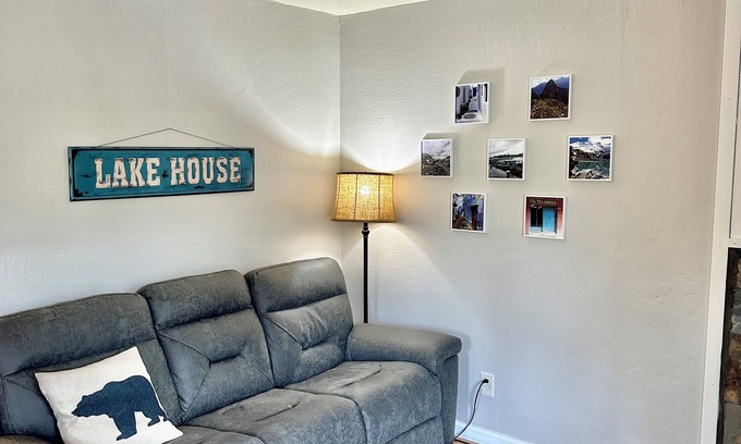 Tahoe Village Condo | Pet friendly 2BR condo with a deck!