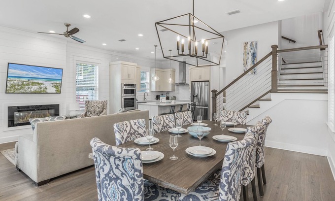 Treetop House | Pet-Friendly 30A Escape – Pool, Free Golf, Sleeps 17 - Near Beach