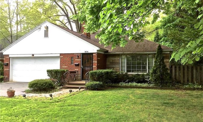 Northwest Akron House | Pet Friendly - 6 mi from National Park, Blossom Music