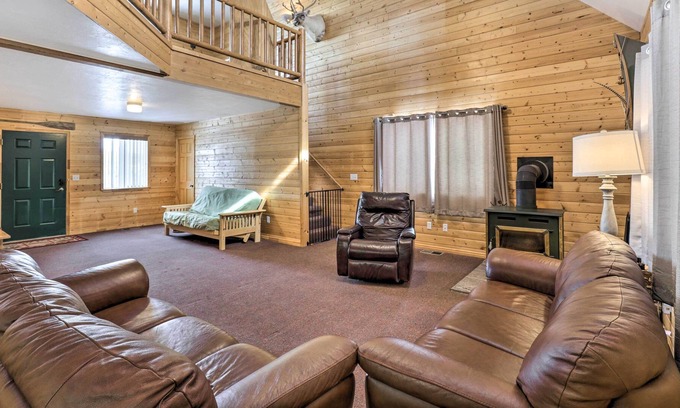 Fruitland Cabin | Pet-Friendly Cabin in Fruitland w/ ATV Trails