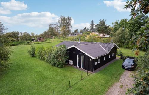 Skødshoved Strand House | Pet Friendly Home In Knebel With Sauna