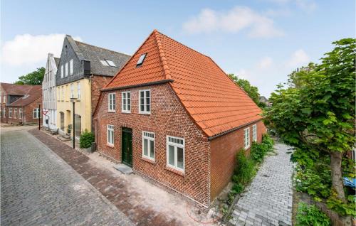 Hojer House | Pet Friendly Home In Højer With Kitchen