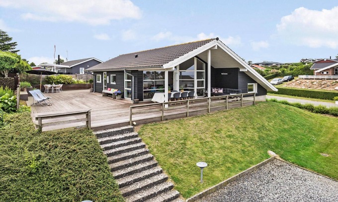 Hejlsminde Strand House | Pet friendly home in Hejls with WiFi