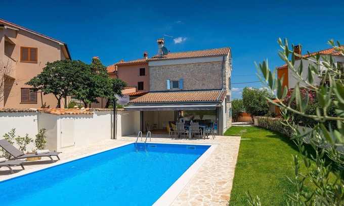 Vizinada House | Pet friendly home in Porec