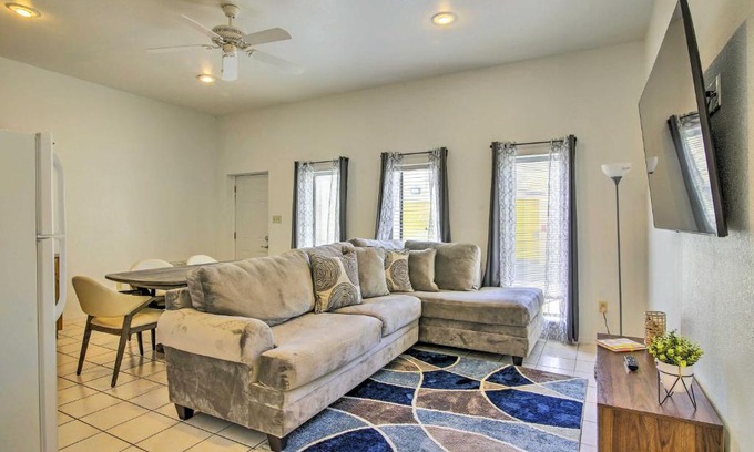 Laguna Vista Apartment | Pet-Friendly Laguna Vista Escape Near Boating