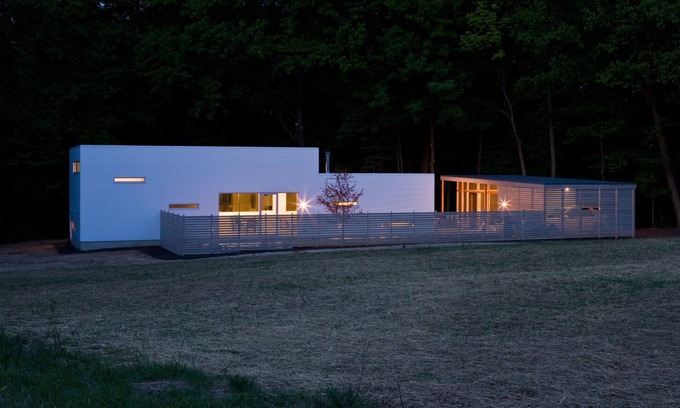 La Porte House | Pet friendly, Modern, Unique - Near Orchards & Lakes
