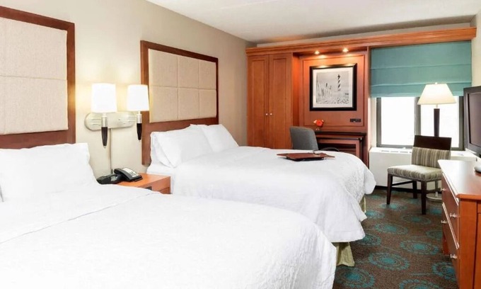 Thurston Hotel | Pet-Friendly Room w/Free Hot Breakfast & Heated Pool, Located Near UM
