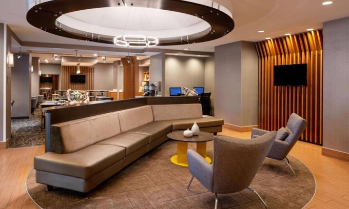 Donelson Hotel | Pet-friendly, Spacious Unit with Breakfast, Best Location in Nashville!
