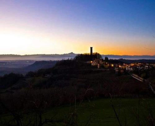 Castellino Tanaro House | Peter Pan