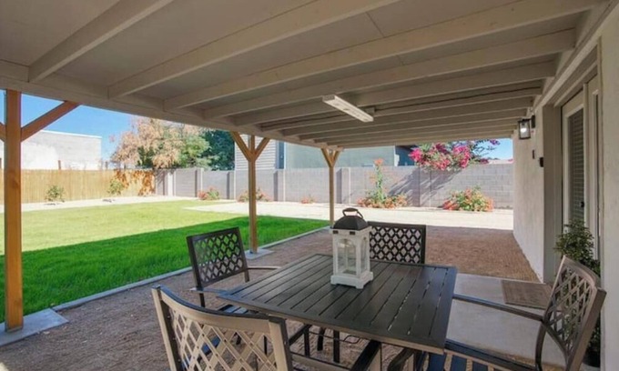 Alhambra House | Phoenix Rental Home - Pet Friendly!