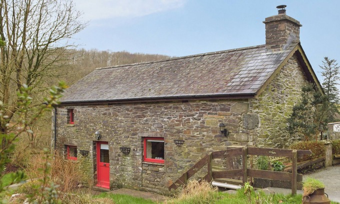 Llanybydder Cottage | Picked for its character and charm with beautiful views across the hills.