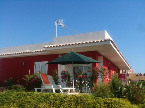Sciacca Villa | Picturesque Villa in Sciacca with Sea View and Garden