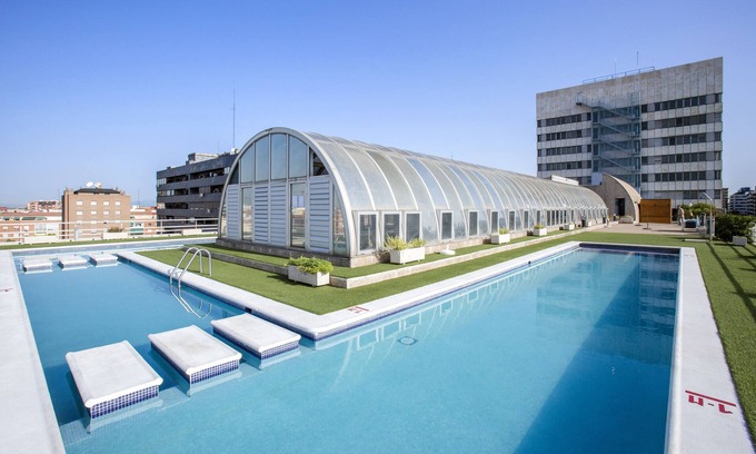 Castillejos Apartment | Pierre & Vacances Apartamentos Edificio Eurobuilding 2