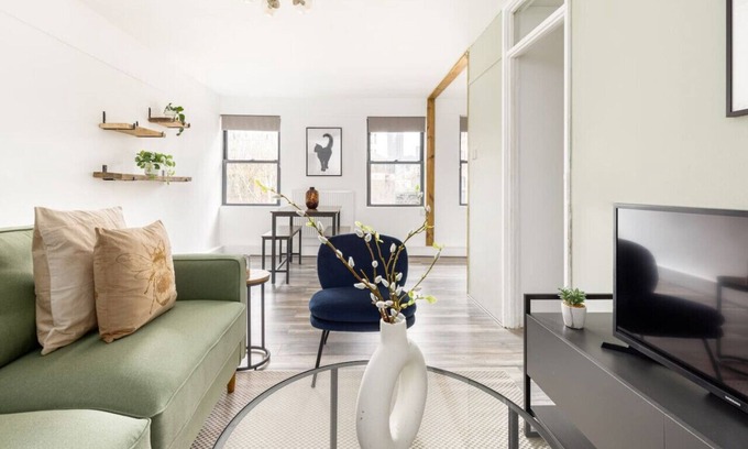 Warwick Apartment | Pimlico Flat near Victoria Station