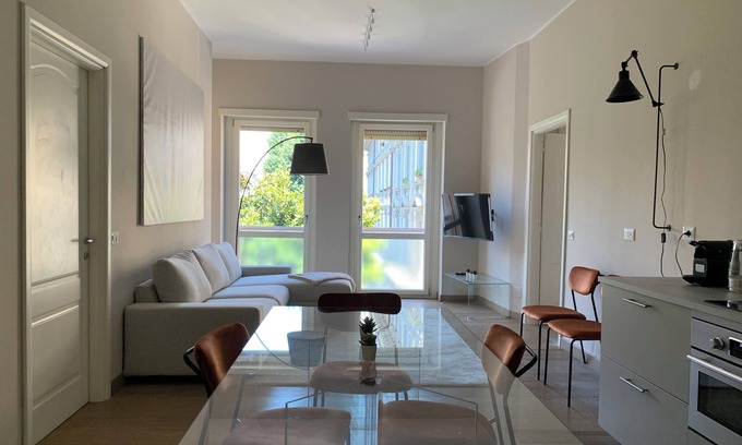 Tricolore Apartment | Pindemonte 2 Trilo - Two Bedroom Apartment, Sleeps 5