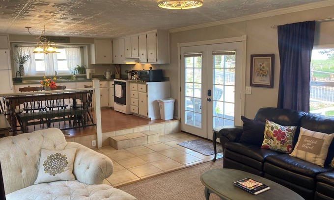 Pine Haven House | Pine Haven’s Secret Garden,n2 blocks from Keyhole State Park or Golf Course