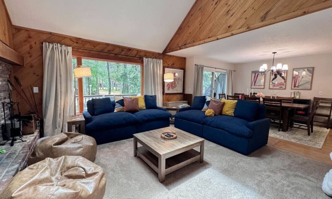 Intervale House | Pine Top Lodge | Spacious Family Home with a Pool!