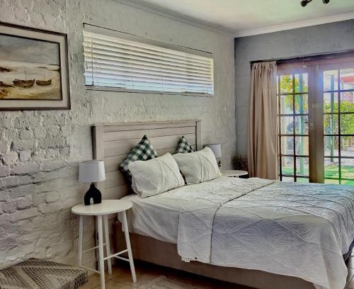 Pinelands House | Pinelands guesthouse