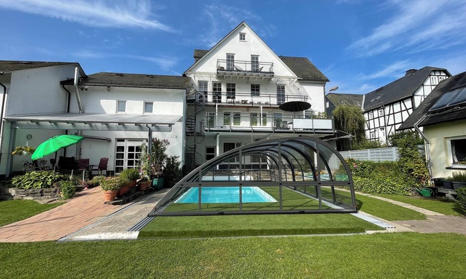 Hallenberg Apartment | Pino24 Petit vacation apartment 34 sqm with pool, central location, for up to 4 people