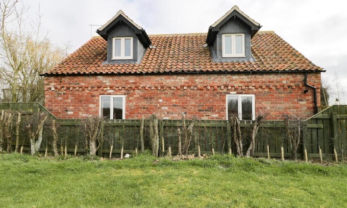 Leven House | Pipistrelle Cottage