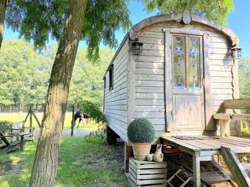 Zeeland House | Pipowagen het Oventje